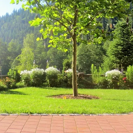 Tauchert Apartman